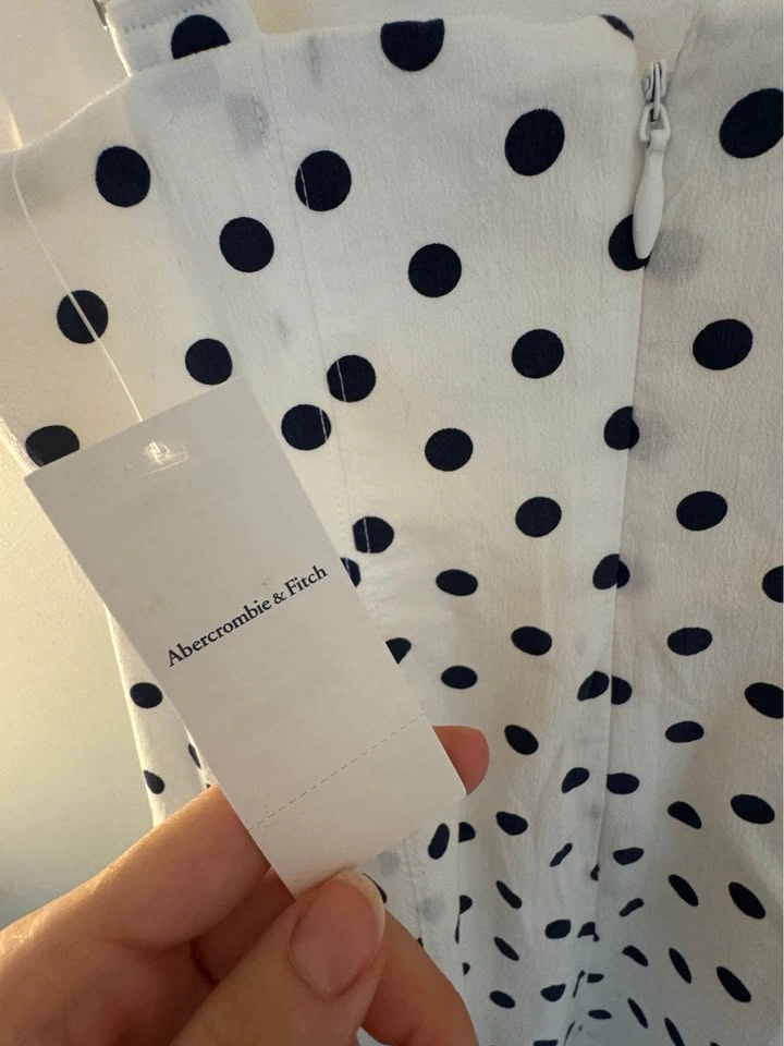 Abercrombie & Fitch Polka Dot Midi Dress – Size Small. New With - photo 2