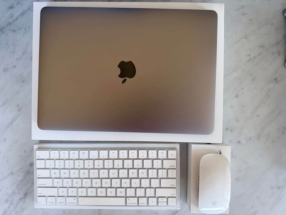 MacBook Pro 2020 512gb 16gb RAM + Magic Mouse 2 + Keyboard - photo 5