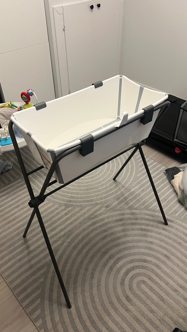 Stokke Flexi Bath with Stand and Accessories - photo 2