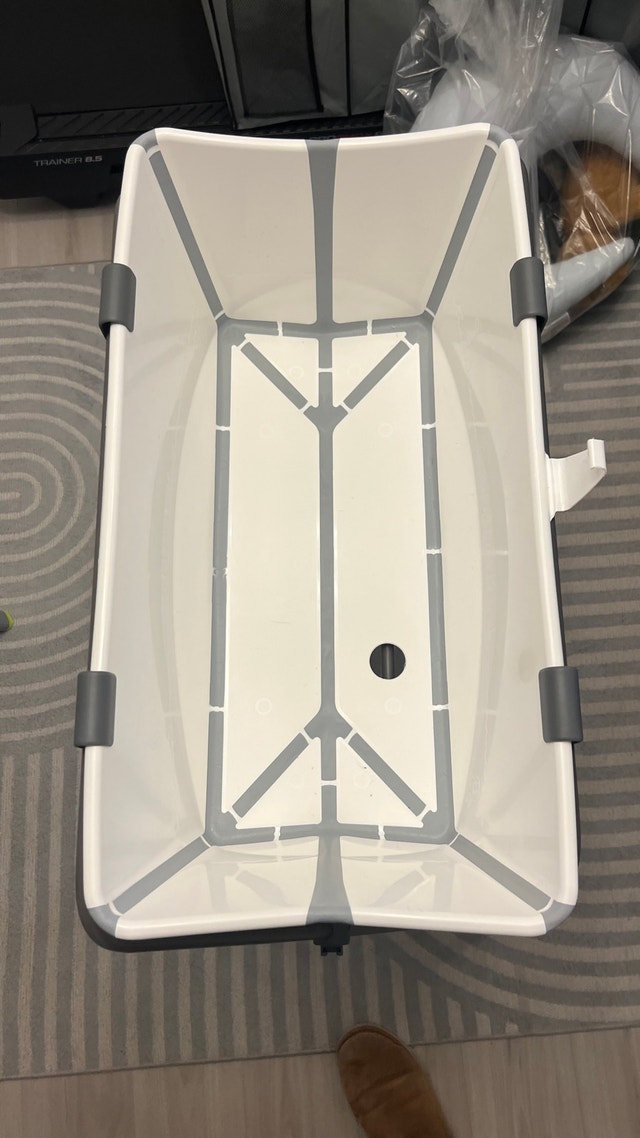 Stokke Flexi Bath with Stand and Accessories - photo 3