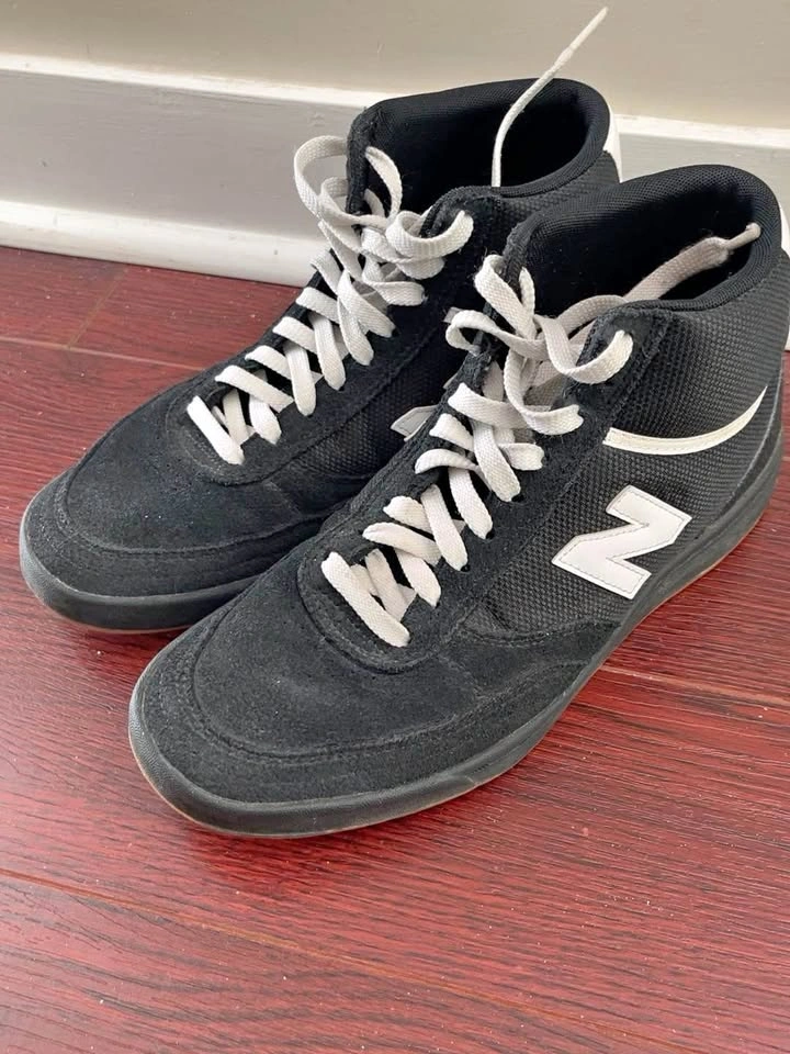New Balance High-Top Sneakers - Black & White - Men's US 9.5