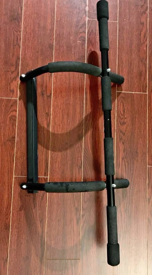 Doorway Pull-Up Bar - Multi-Grip Home Workout Equipment
