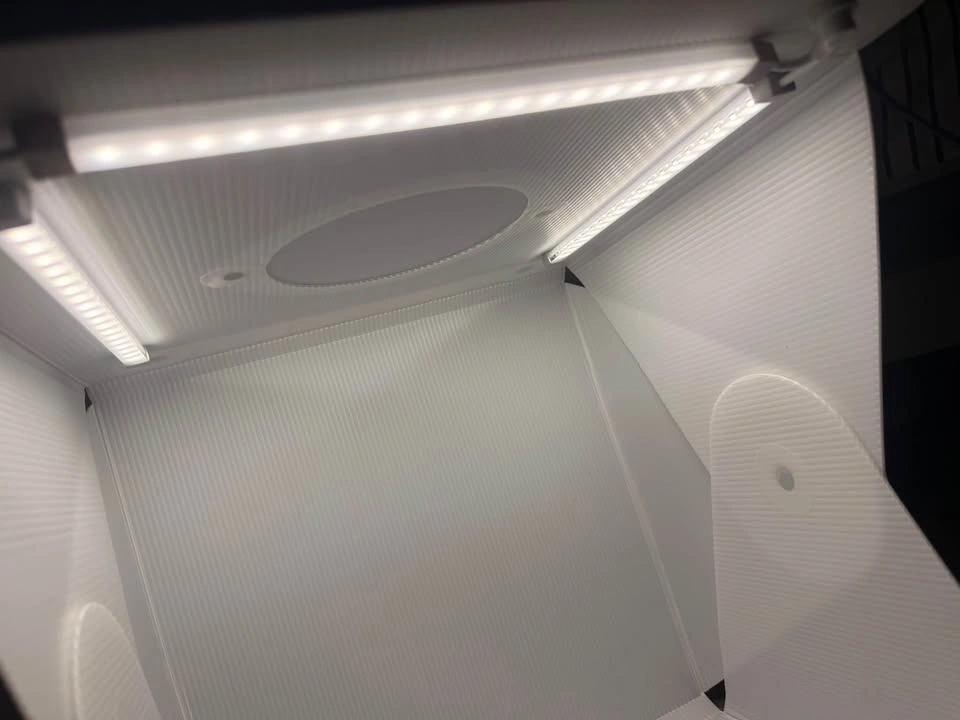 Foldio2 Plus Portable Lighting Studio - photo 2