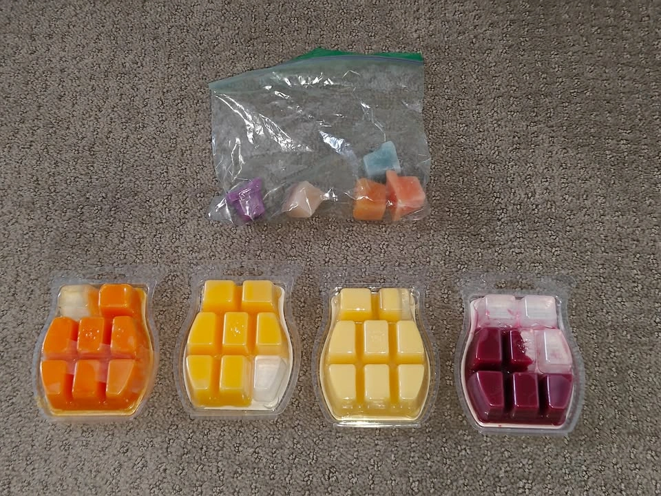 Scentsy Scented Fragrant Wax Melts Bars Cubes for Wax Warmer - photo 2