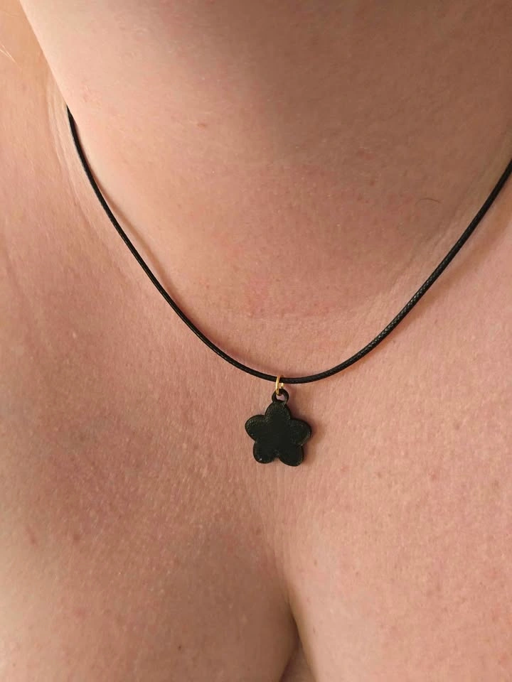 3D Printed Cherry Blossom Necklace – Black – PLA Pendant - photo 2