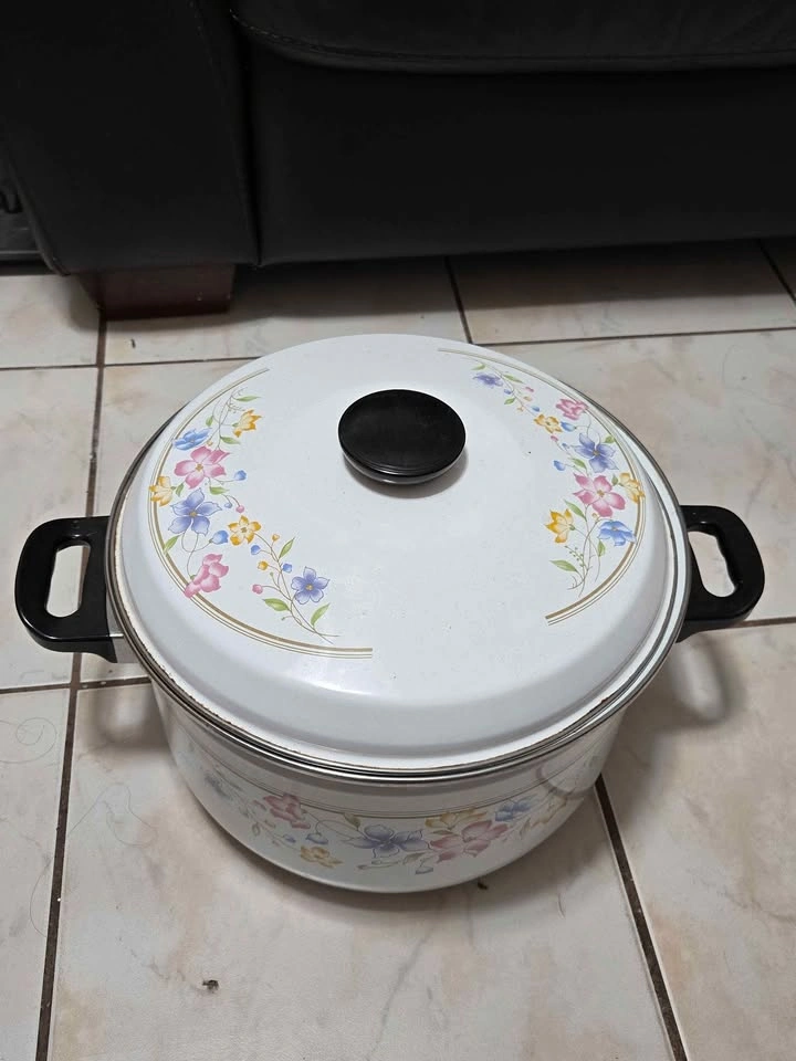 Vintage Stock Pot - photo 2