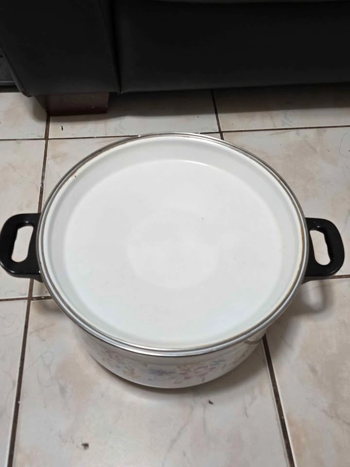 Vintage Stock Pot - photo 3