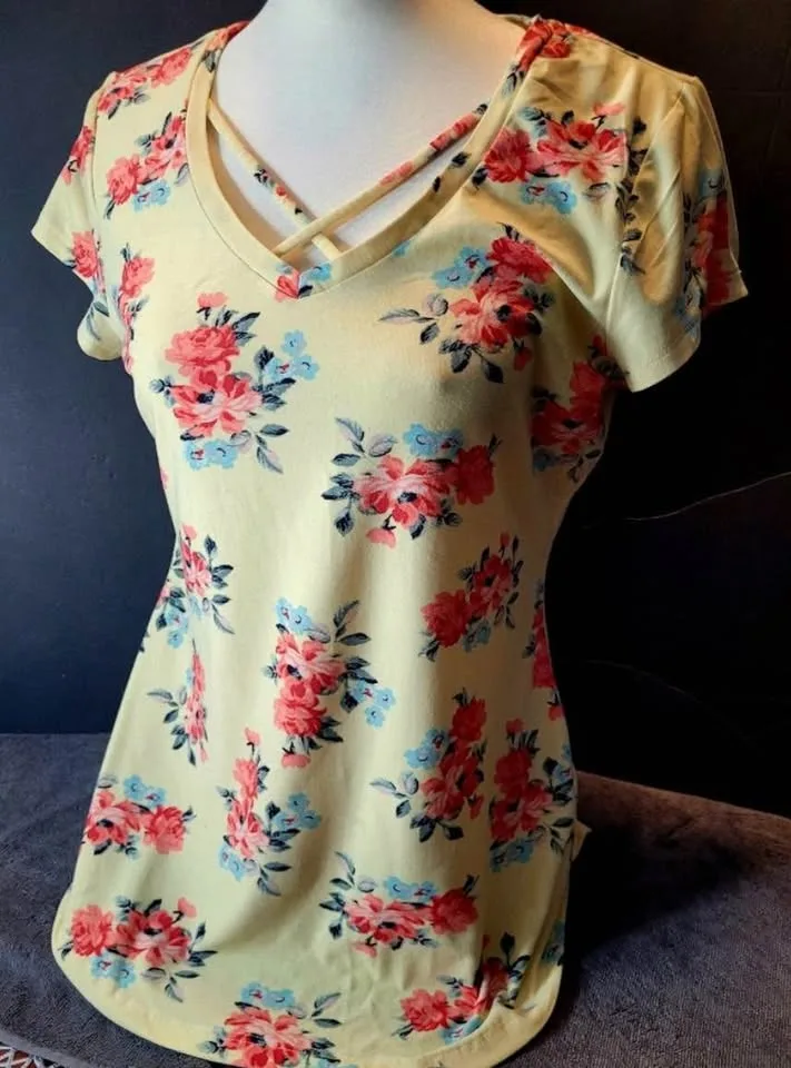 Joe Boxer Floral Summer V-Neck Women's Top Size XL image indicator(2)