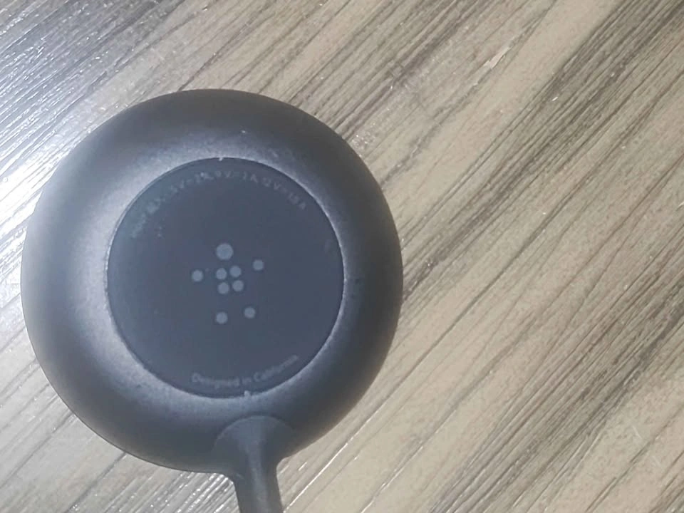 Belkin BOOST↑CHARGE Magnetic Portable Wireless Charger Pad - photo 2