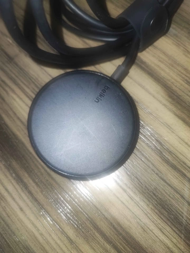 Belkin BOOST↑CHARGE Magnetic Portable Wireless Charger Pad - photo 3