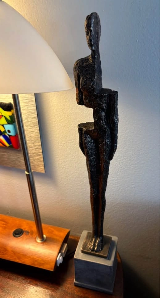 Vintage Giacometti-Style Resin Brutalist Standing Figure Sculptu - photo 3