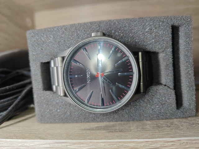Nixon Watch - photo 4