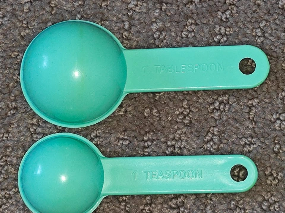 Set of 4 Measuring Spoons - 1 Tablespoon to 1/4 Teaspoon - photo 3