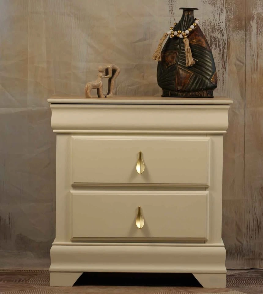 Pair of nightstands/side tables - photo 2