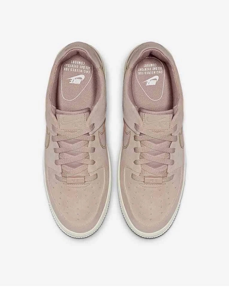 Nike Air Force 1 Sage Low