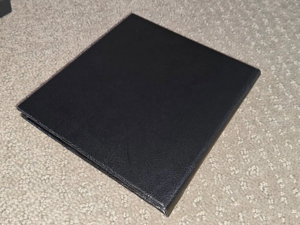 Gift Box - Holds 1 CD - Leather-Like Book Album - photo 5
