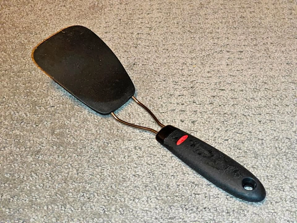 OXO Kitchen Spatula / Turner (Used Condition)