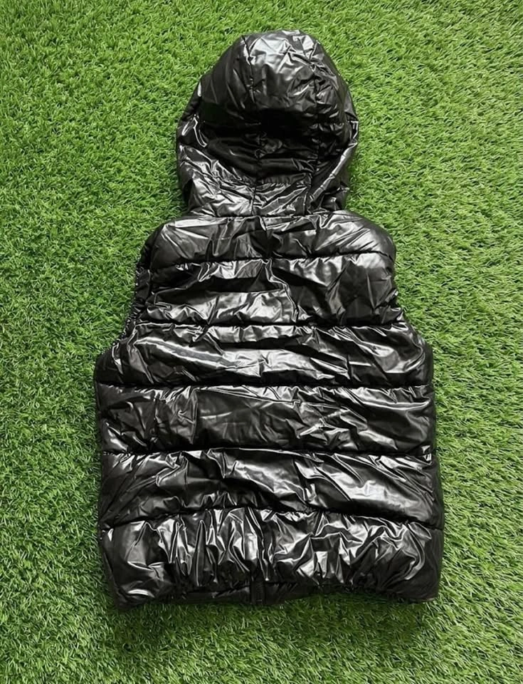 Moncler Puffer Vest NFC WORKS - photo 2