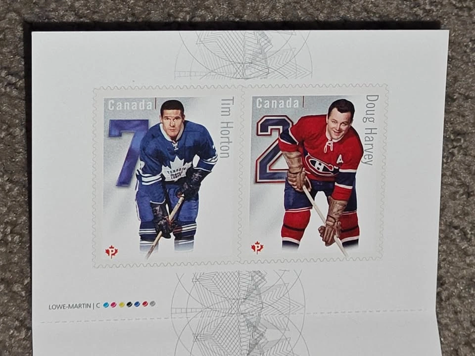 Stamp Booklet - Six NHL Hockey Legendary Defencemen Stamps - photo 2