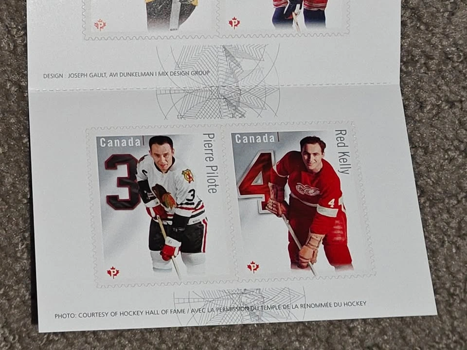 Stamp Booklet - Six NHL Hockey Legendary Defencemen Stamps - photo 4