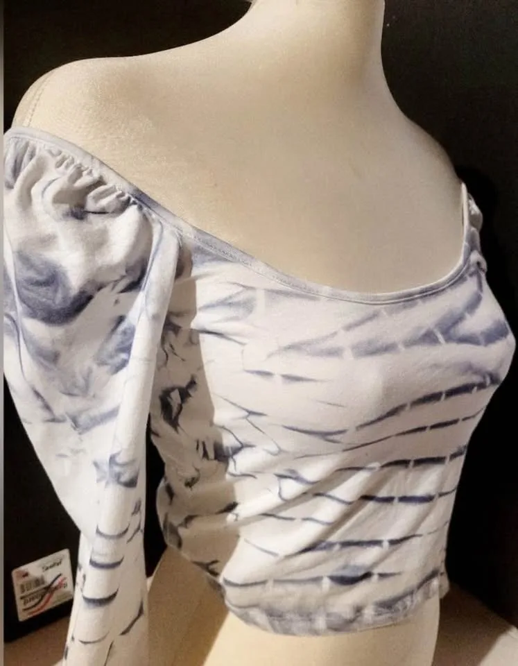 Na-KD Fitted Long Sleeve Crop Blouse Size M image indicator(4)