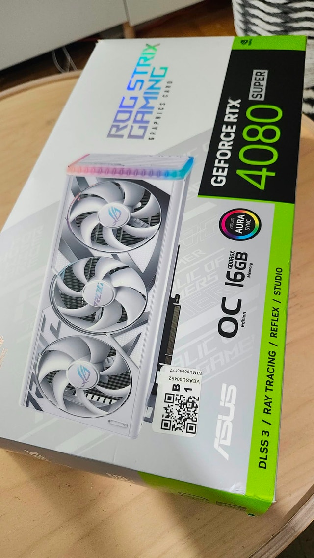 ASUS ROG Strix RTX 4080 SUPER 16GB White OC Edition