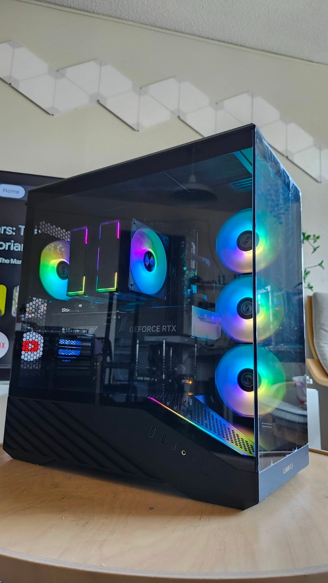 Ultimate 5070 Gaming PC | Ryzen 7 7800X3D 32GB DDR5 1TB SSD