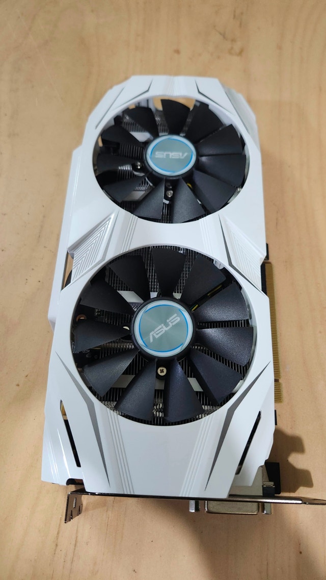ASUS GTX 1070 DUAL white OC 8GB - photo 2