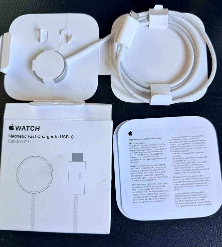Like New Apple Watch Magnetic Fast Charger