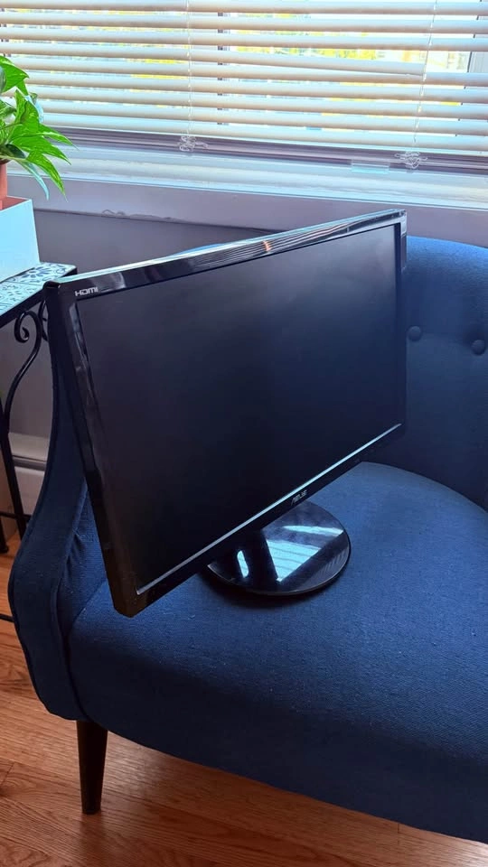 Asus Gaming Monitor 22 Inch - photo 3