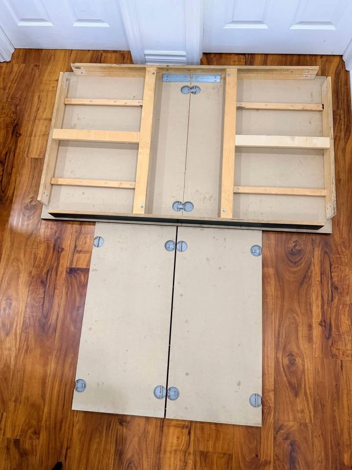 IKEA BJURSTA Extendable Dining Table + 4 Free Chairs - photo 4