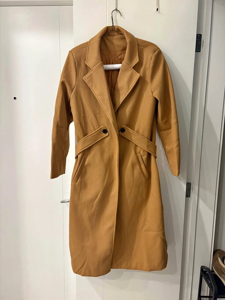 Woman’s fall long jacket - size XL