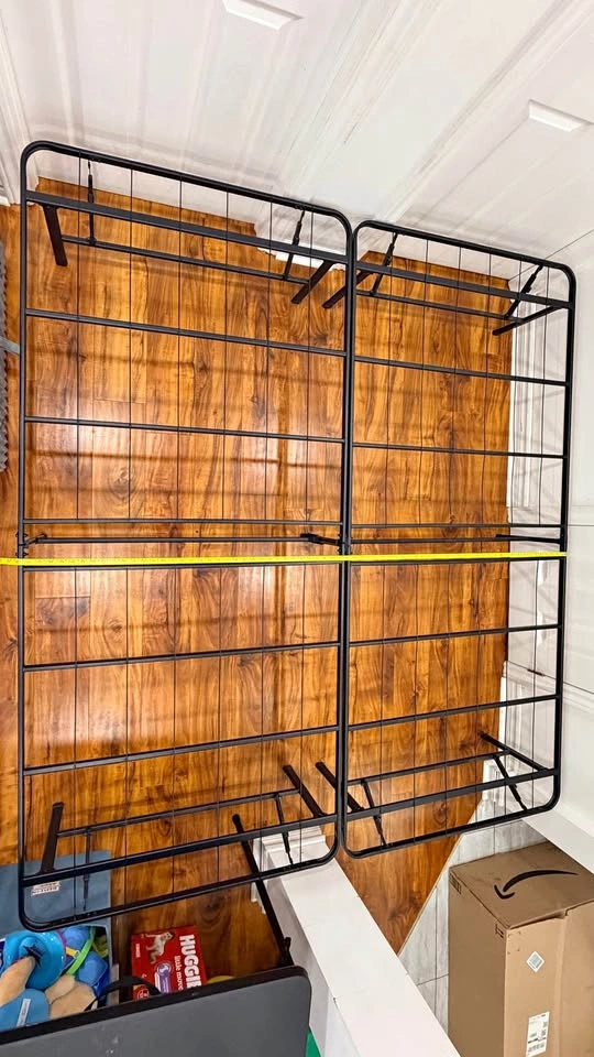 2 Metal Folding Platform Bed Frame & 2 wooden supporting pads