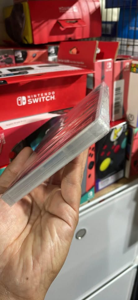 Man Eater Nintendo Switch game **New** - photo 3