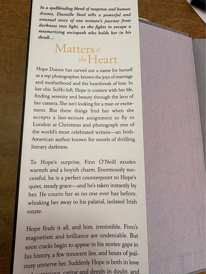 Danielle Steel matters of the heart (hardcover book) - photo 2