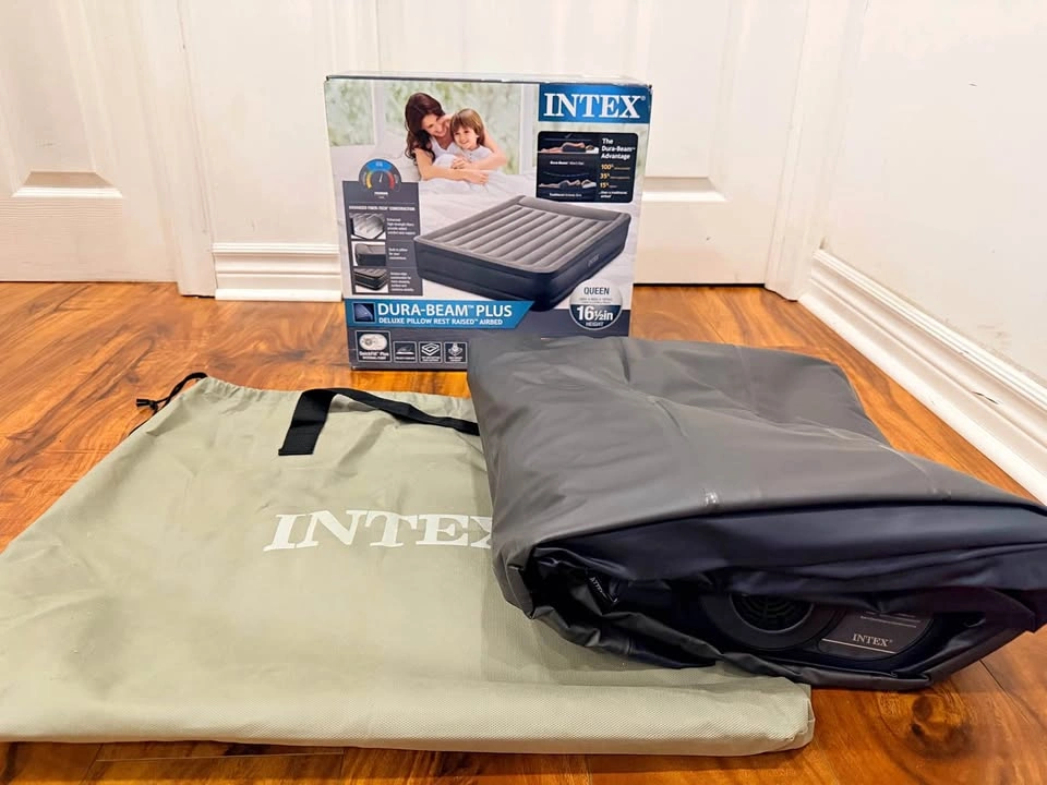 Intex Dura-Beam Plus Deluxe Pillow Rest Raised Airbed