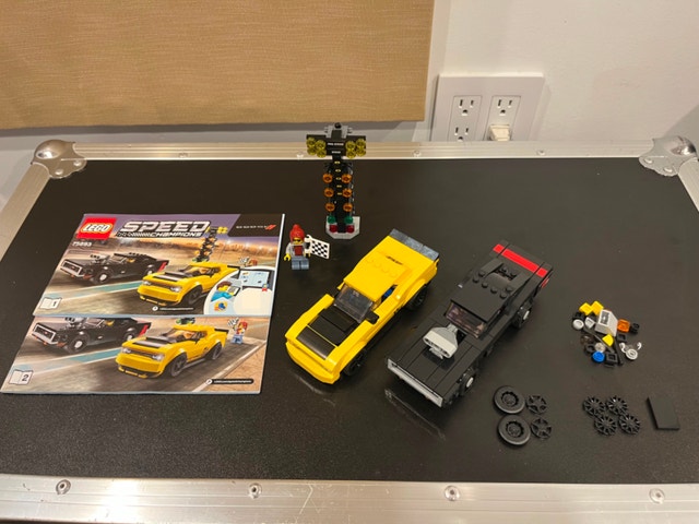 Lego 2018 Dodge Challenger SRT Demon and 1970 Dodge Charger