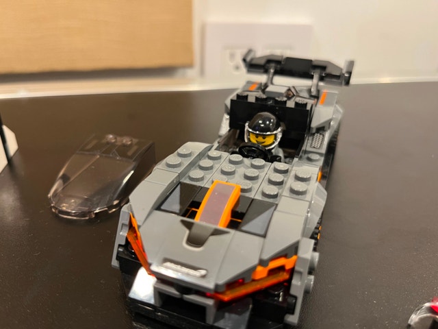 Lego Retired McLaren Senna 75892 - photo 2