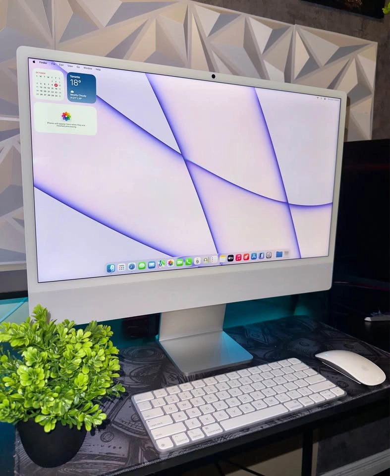 iMac M4 - Brand New Condition - photo 2