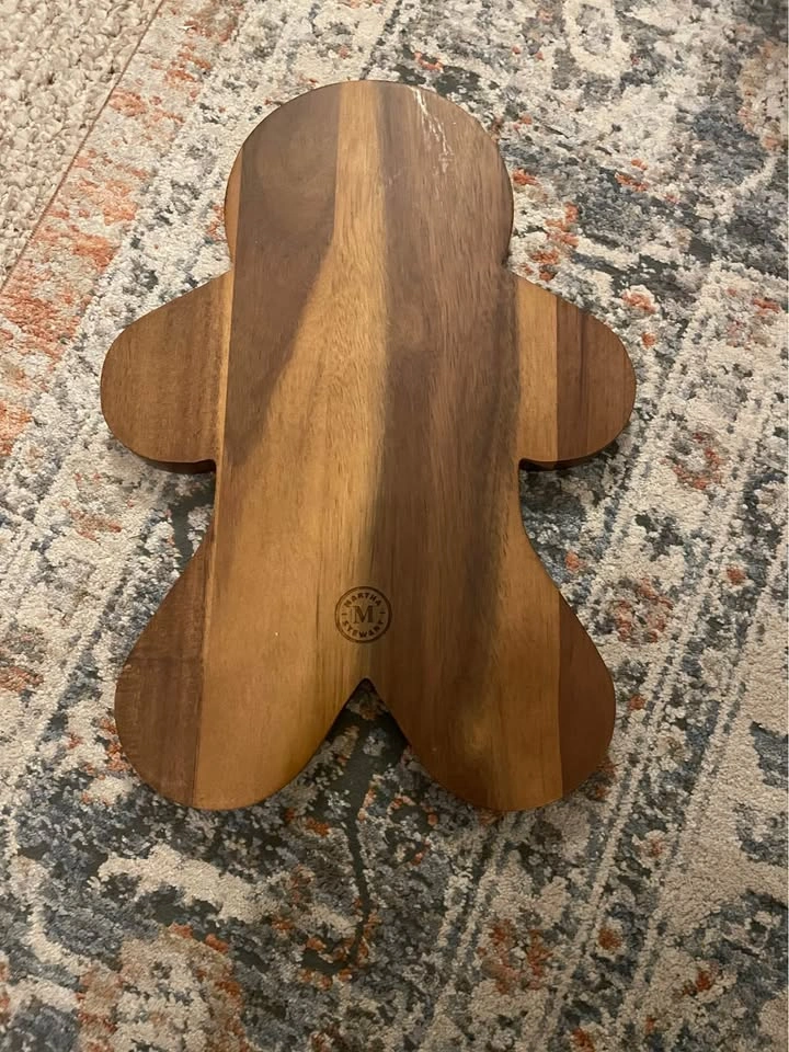 Martha Stewart Gingerbread charcuterie board - photo 2