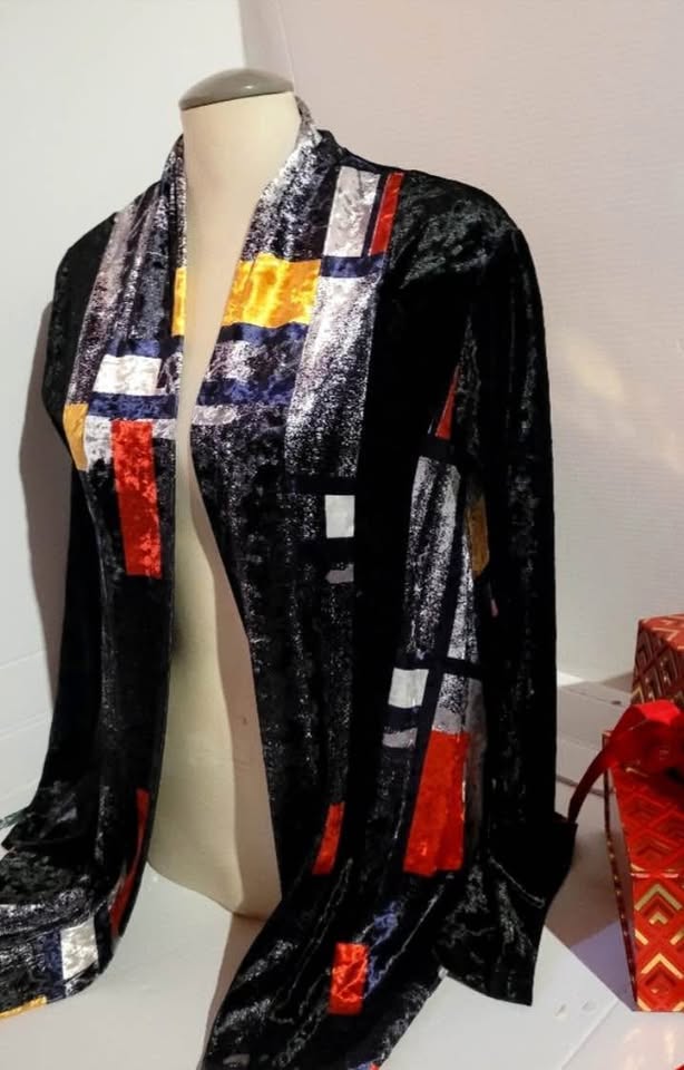 Miss Nikky Color Pattern Soft Velvet Jacket Size M - photo 2
