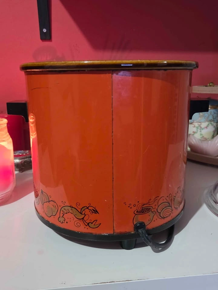 Vintage 1970s Orange Rival Crockpot - photo 2