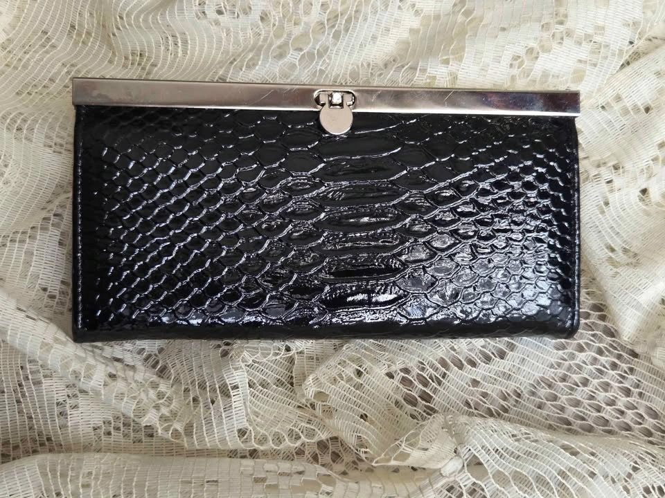 Black Faux Alligator Wallet - photo 4