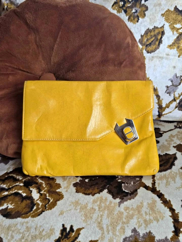 Vintage 1960s Julius Resnick Yellow Clutch