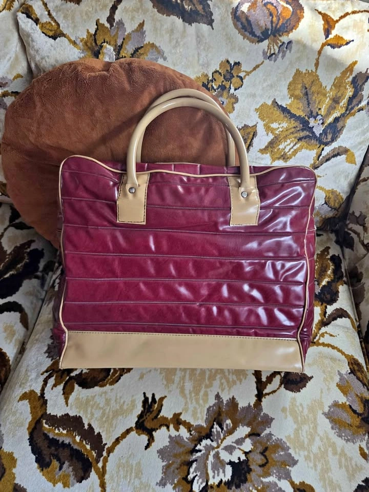 Vintage 1970s Red Vinyl Travel Tote Bag