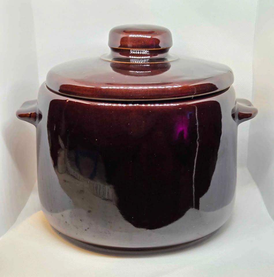 Vintage 1950's West Bend Ceramic Bean/Crock Pot - photo 2