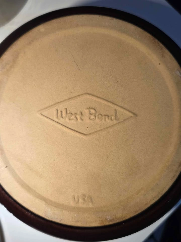 Vintage 1950's West Bend Ceramic Bean/Crock Pot - photo 5