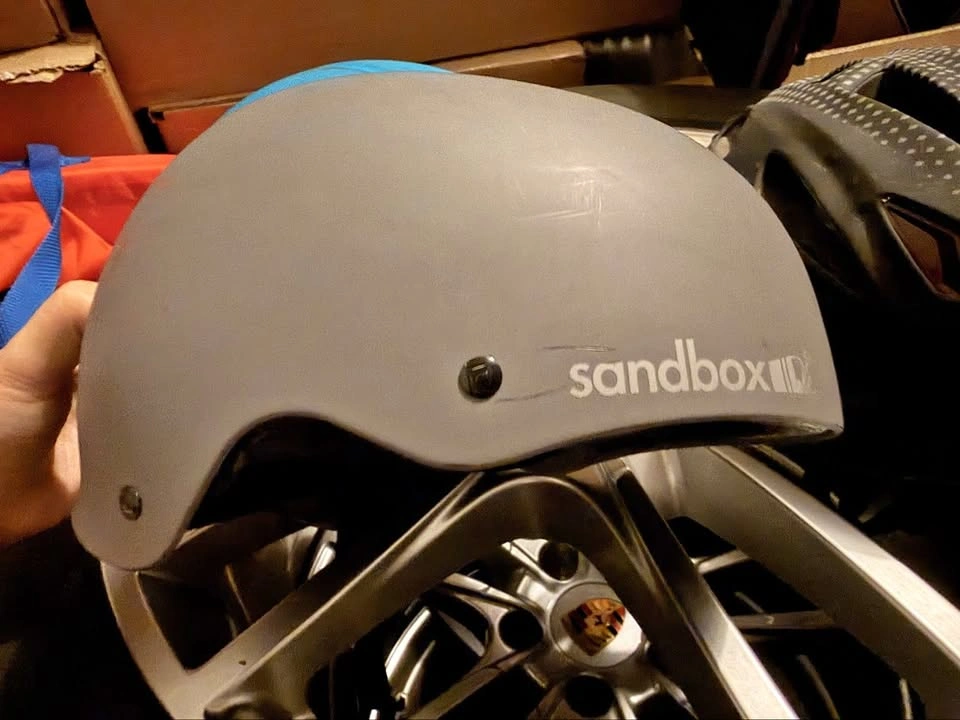 Sandbox Snowboard Helmet – Grey