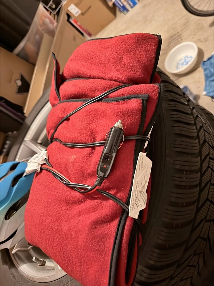 12V Heated Car Blanket – Red