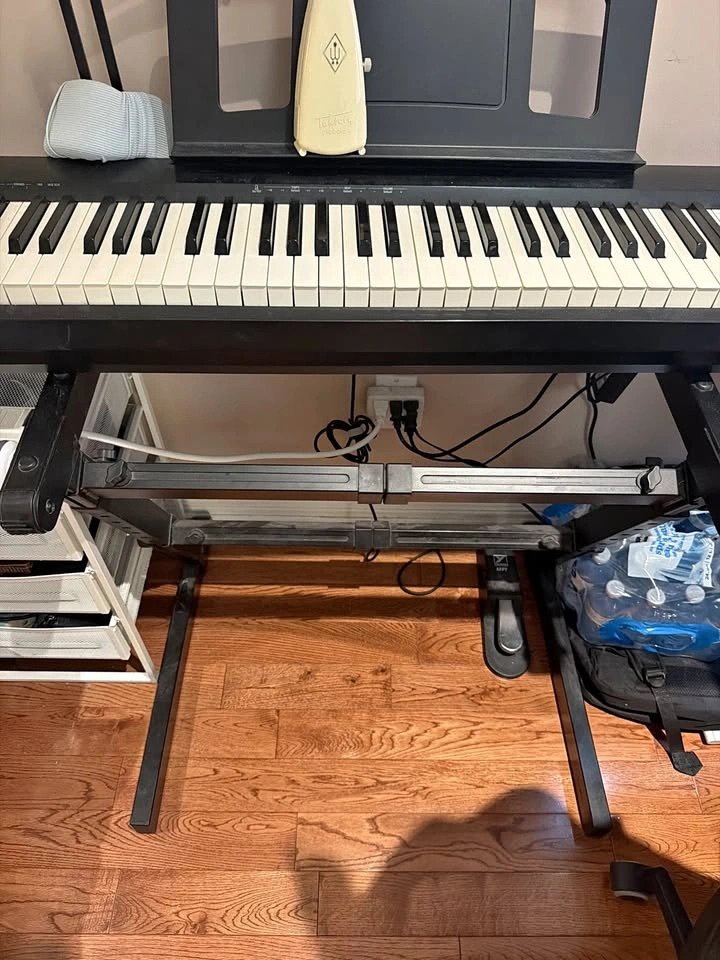 Heavy-Duty Adjustable Keyboard Stand